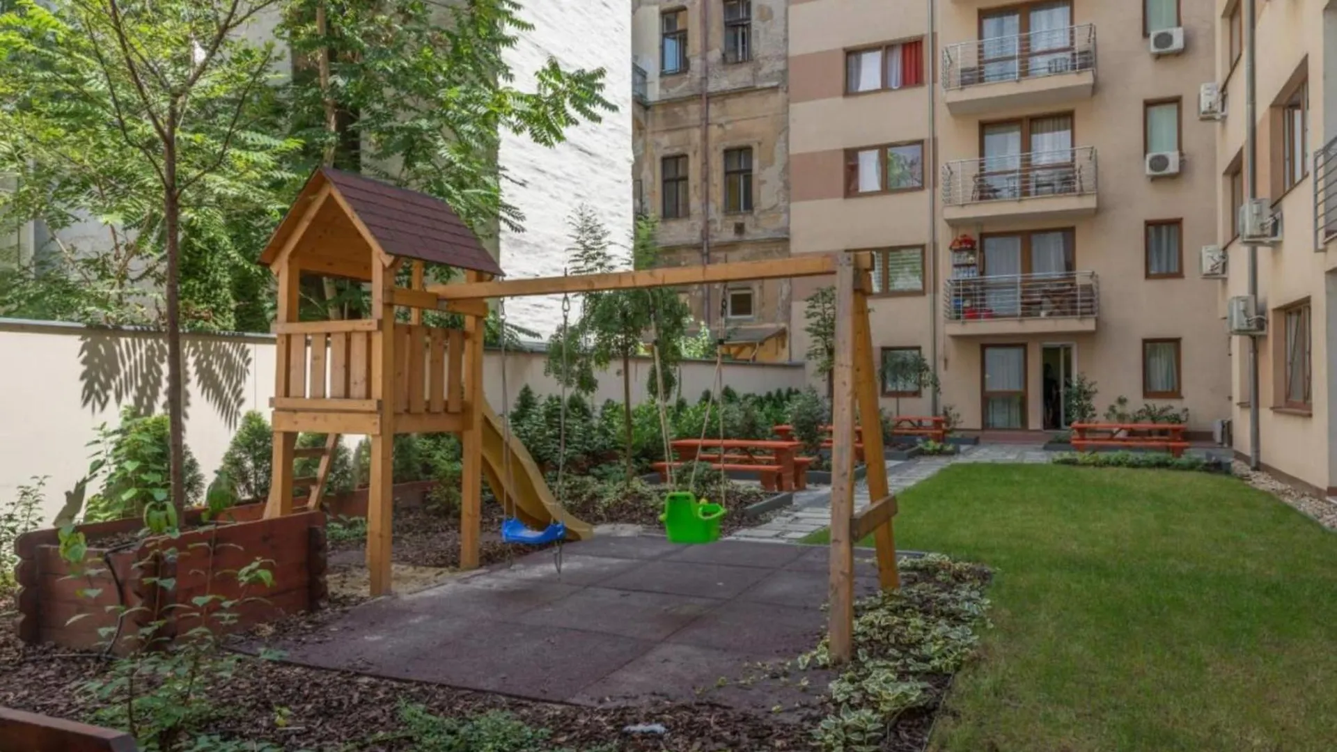 Charmcity Apartment With Air-Condition Budapest